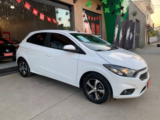 CHEVROLET ONIX 1.4 MPFI LTZ 8V FLEX 4P MANUAL CHEVROLET ONIX 1.4 MPFI LTZ 8V FLEX 4P MANUAL